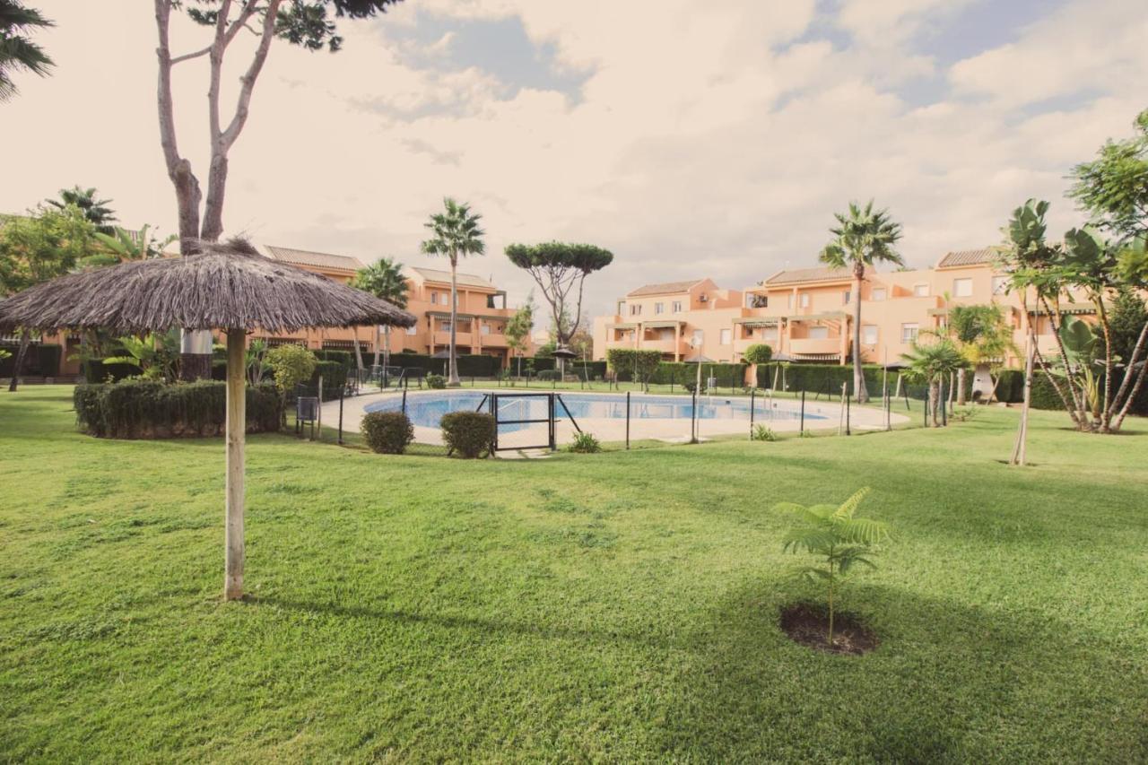 Apartamento Jardin Del Golf 2 Chiclana de la Frontera Eksteriør billede