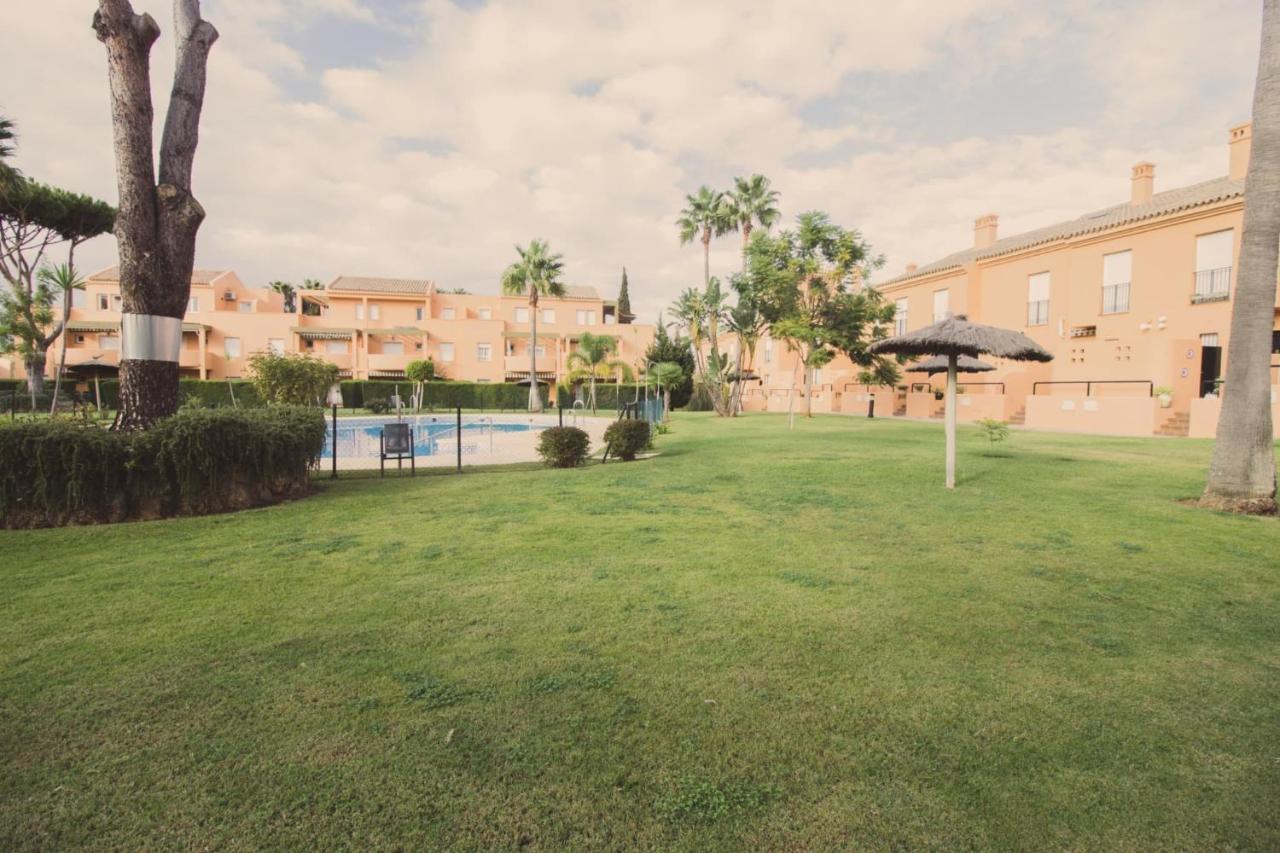 Apartamento Jardin Del Golf 2 Chiclana de la Frontera Eksteriør billede